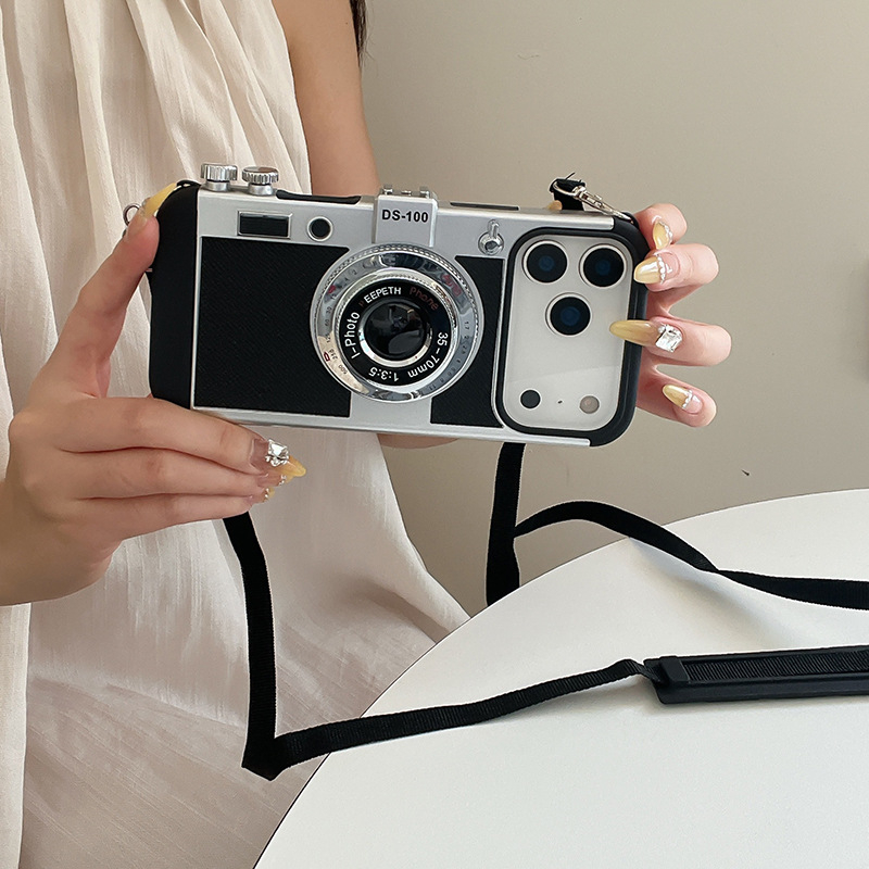 Emily in Paris Vintage Camera  - Vintage Item recensie en prijs