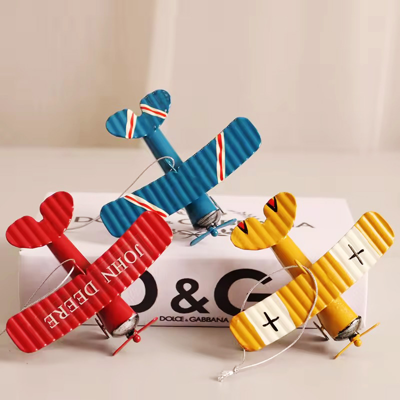 Vintage Metal Airplane Model R - Vintage Collectible Christmas Ornaments recensie en prijs