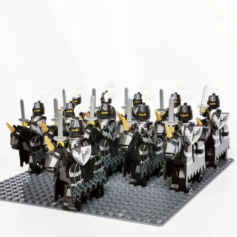 Medieval Age Vintage Falcon Fr - Vintage Collectible Figures recensie en prijs