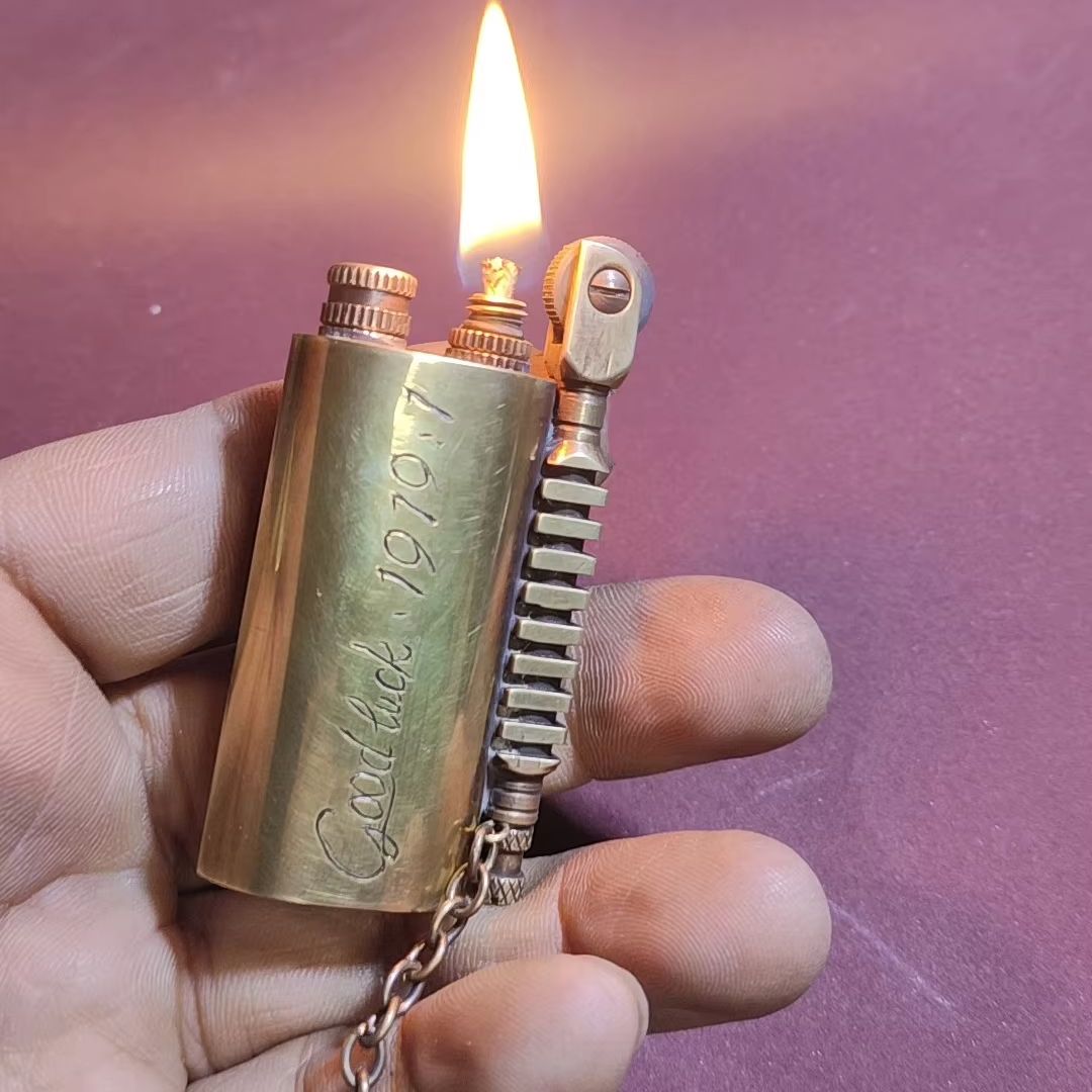 Vintage Trench Kerosenes Light - Vintage Collectible Lighters recensie en prijs